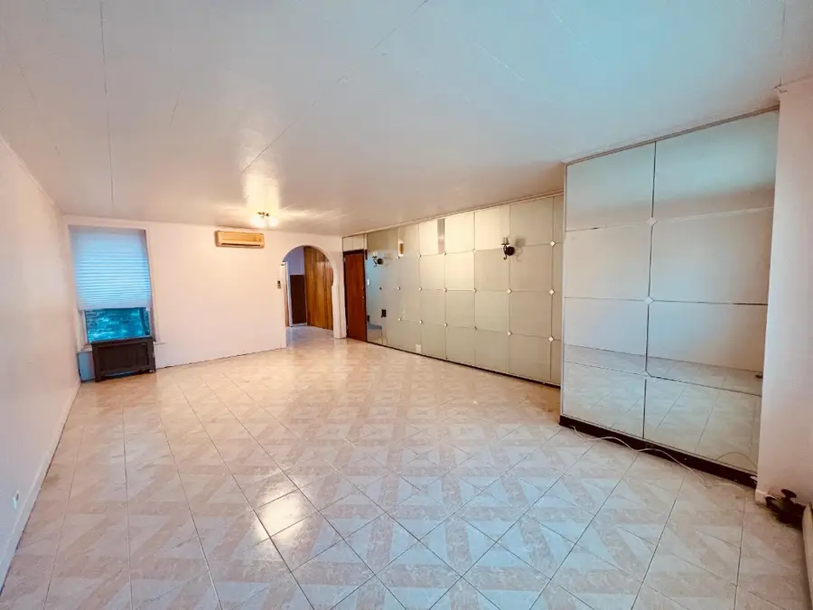 1114 Bay Ridge Parkway, Brooklyn, NY 11228 - #2