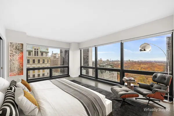 721 5th Avenue #33G, Manhattan, NY 10022