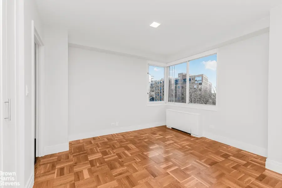 3333 Henry Hudson Parkway #4B, Bronx, NY 10463 - #3