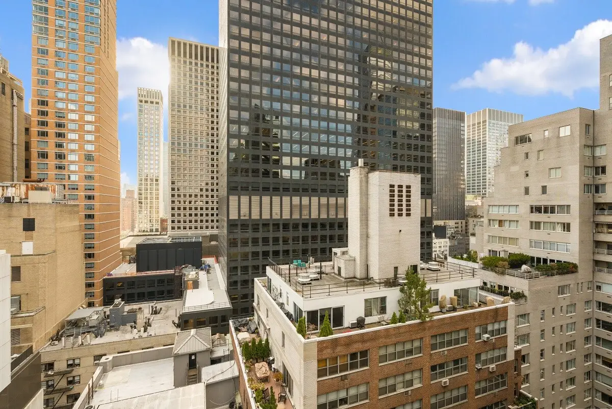 220 E 57th Street #17H, Manhattan, NY 10022 - #1