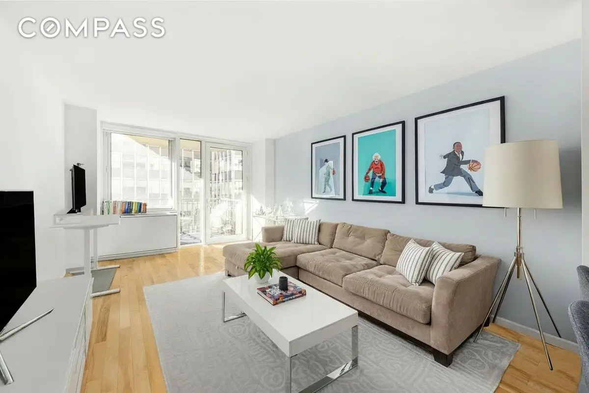 212 E 47th Street #10H, Manhattan, NY 10017 - #1
