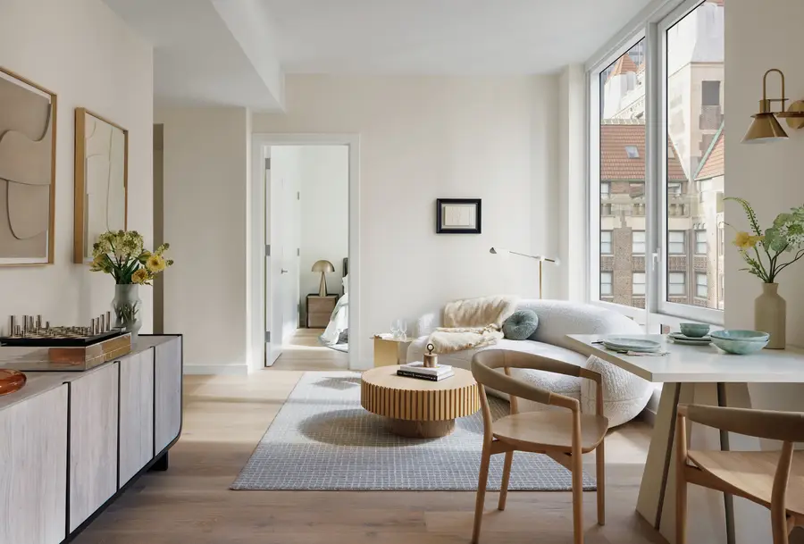 135 E 47th Street #24A, Manhattan, NY 10017 - #2