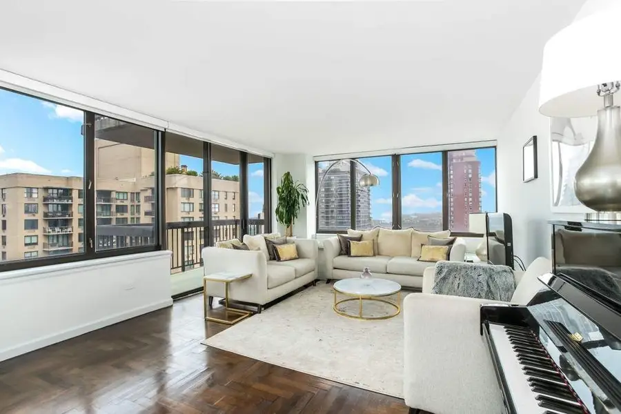 422 E 72nd Street #33A, Manhattan, NY 10021 - #3