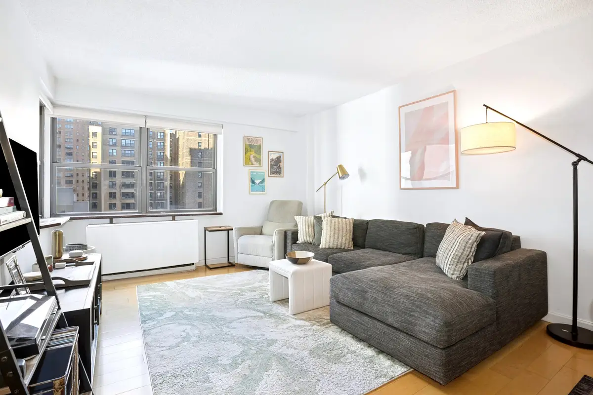 132 E 35th Street #12L, Manhattan, NY 10016 - #1