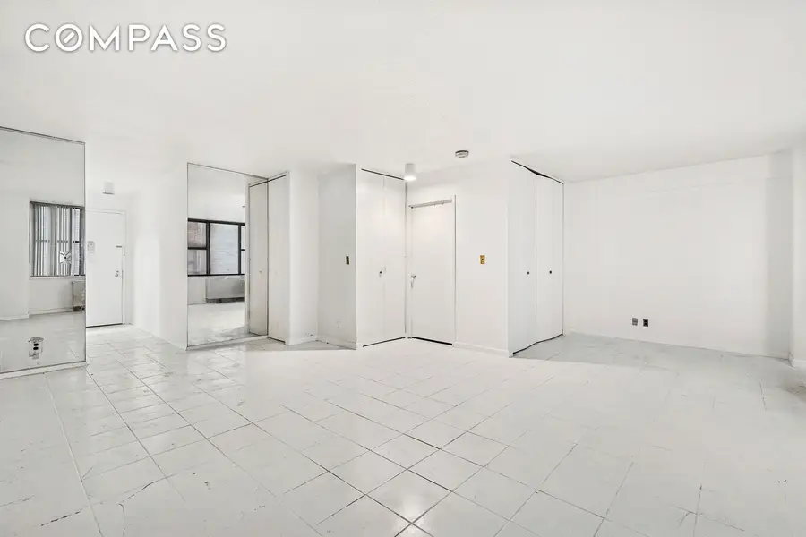 301 E 45th Street #8A, Manhattan, NY 10017 - #2