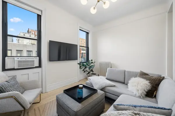 231 W 21st Street #5C, Manhattan, NY 10011