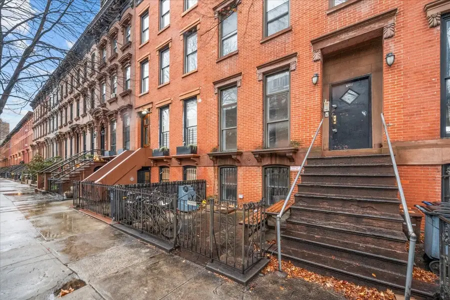 135 St James Place #HSE, Brooklyn, NY 11238 - #2