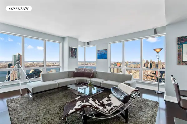 350 W 42nd Street #52B, Manhattan, NY 10036