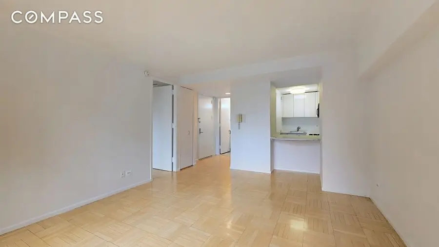 236 E 47th Street #15E, Manhattan, NY 10017 - #2