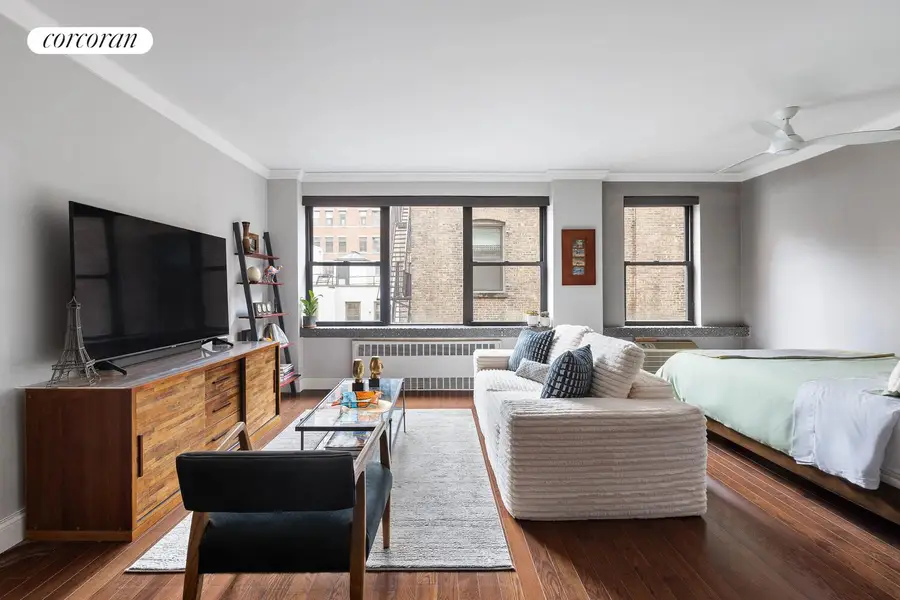 49 W 12th Street #8A, Manhattan, NY 10011 - #3