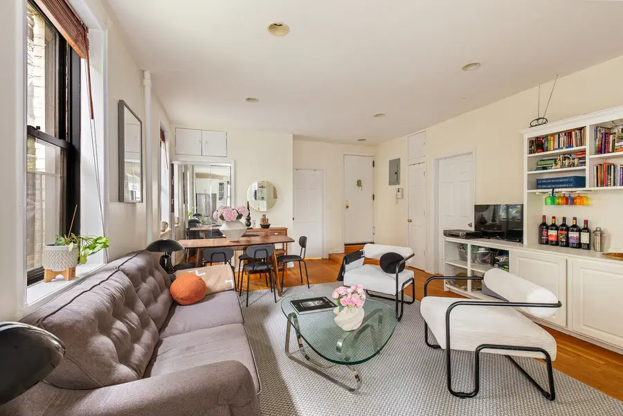 21-05 33rd Street #1A, Astoria, NY 11105 - #2