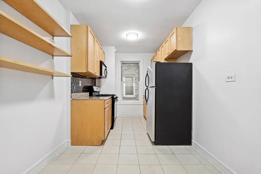 811 Walton Avenue #B18, Bronx, NY 10451 - #2