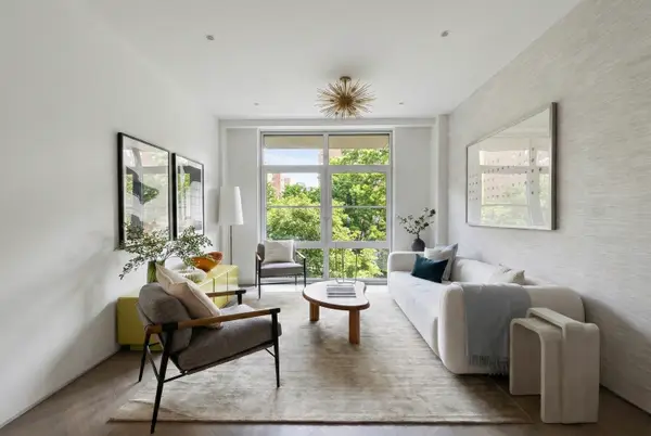 350 E 18th Street #7C, Manhattan, NY 10003