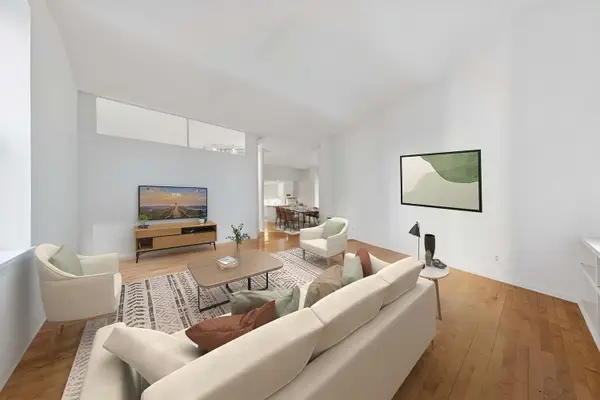 4 W 16th Street #7, Manhattan, NY 10011