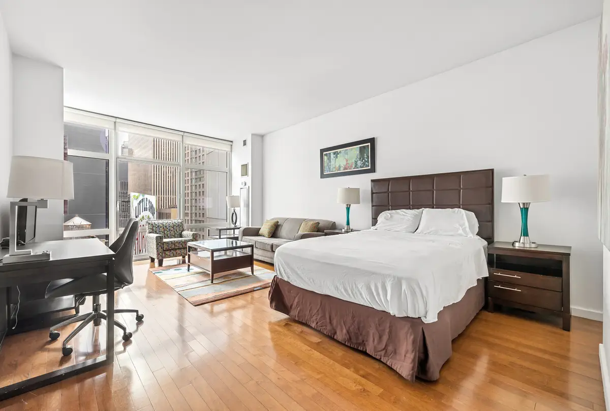 1600 Broadway #19F, Manhattan, NY 10019 - #1