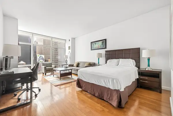 1600 Broadway #19F, Manhattan, NY 10019