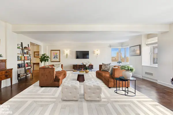 875 5th Avenue #12EF, Manhattan, NY 10065