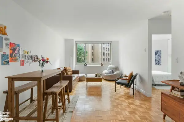 30 W 63rd Street #5W, Manhattan, NY 10023