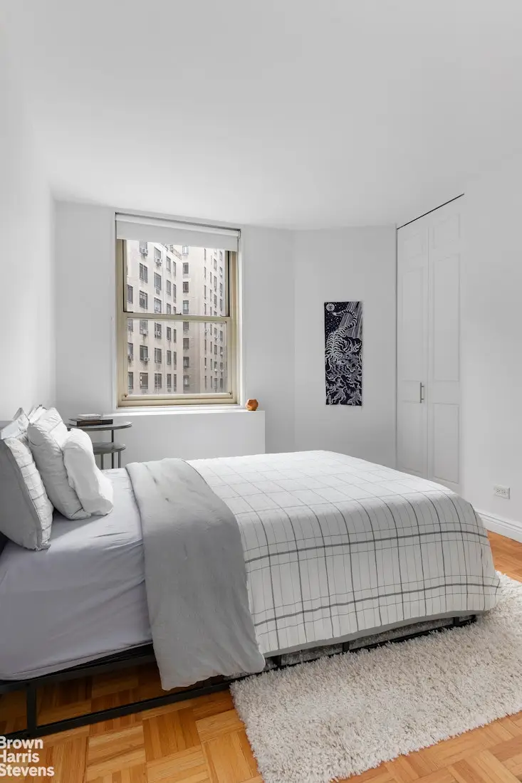 30 W 63rd Street #5W, Manhattan, NY 10023 - #2