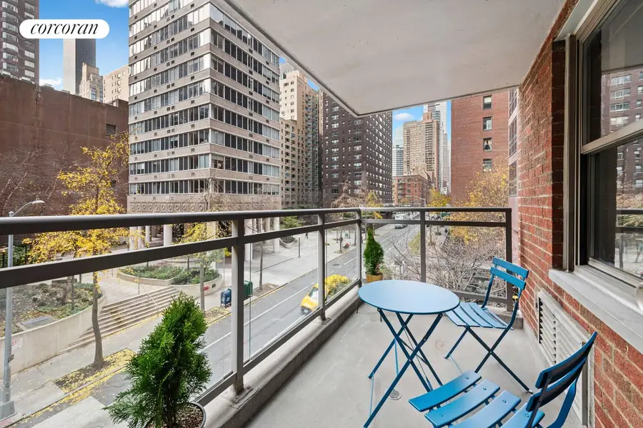 420 E 55th Street #3N, Manhattan, NY 10022 - #3