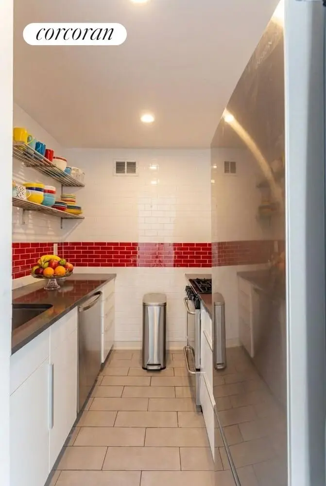 310 E 46th Street #18K, Manhattan, NY 10017 - #3