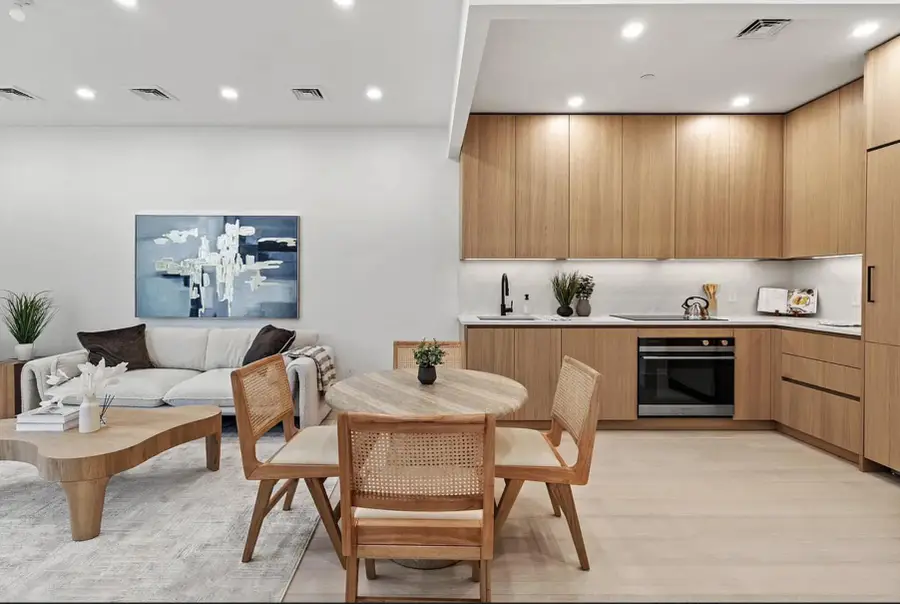 204 Withers Street #3-B, Brooklyn, NY 11211 - #2