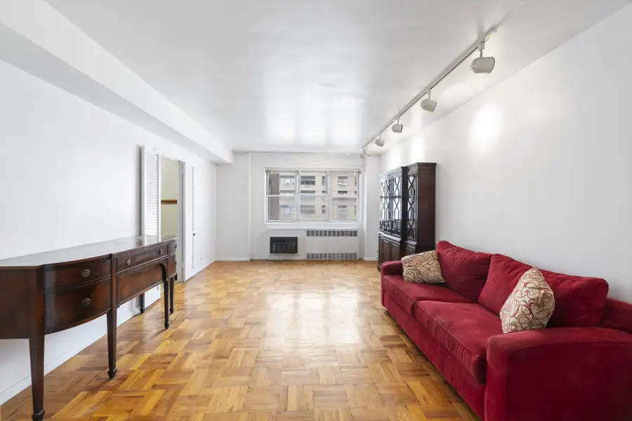 30 W 60th Street #10-S, Manhattan, NY 10023 - #2