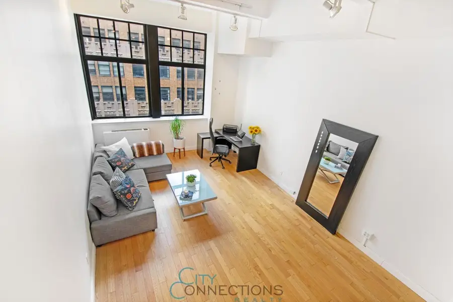 310 E 46th Street #11-D, Manhattan, NY 10017 - #2