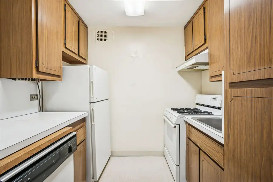 155 W 68th Street #10-16, Manhattan, NY 10023 - #3