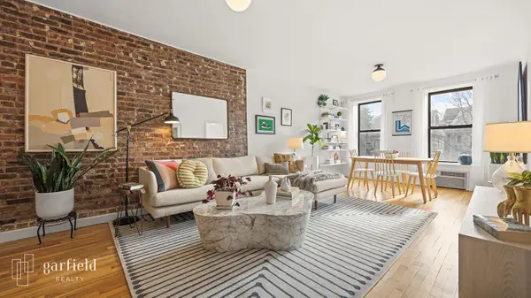 415 Ave C #2-D, Brooklyn, NY 11218