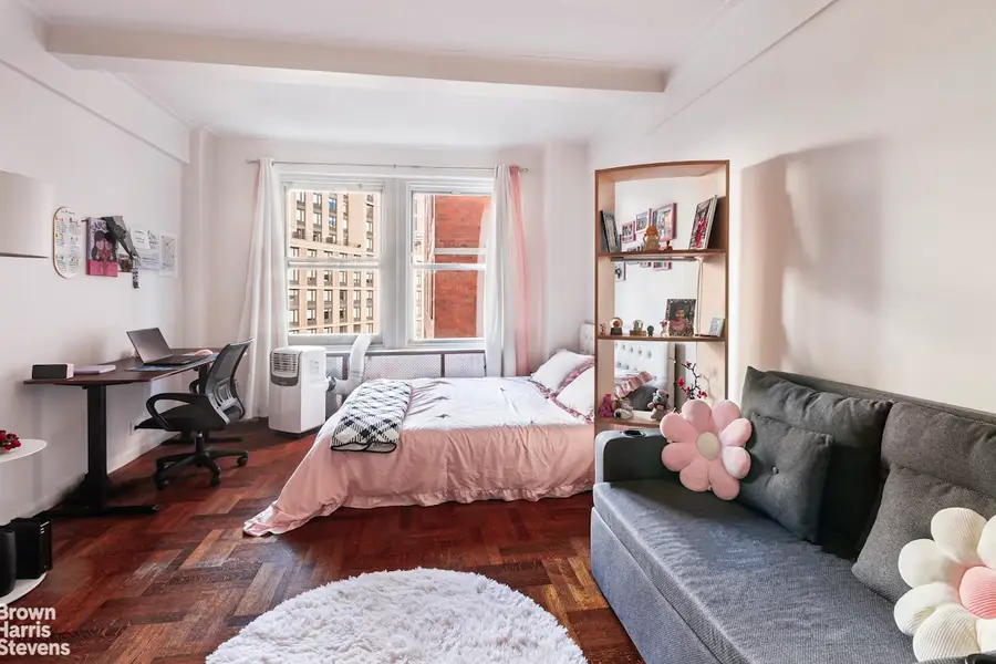 433 W 34th Street #5M, Manhattan, NY 10001 - #2