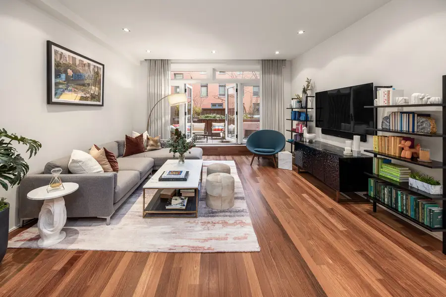 416 Washington Street #2J, Manhattan, NY 10013 - #2