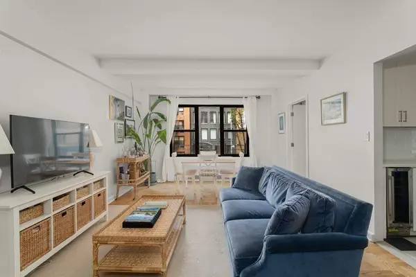 330 E 79th Street #2C, Manhattan, NY 10075