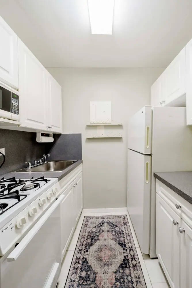 420 E 55th Street #9L, Manhattan, NY 10022 - #3