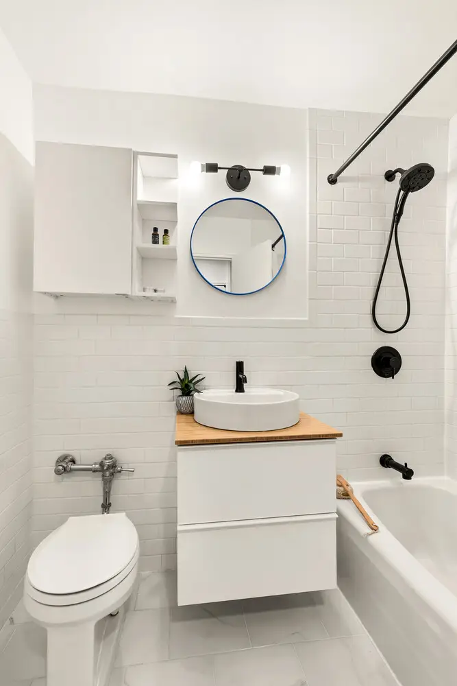 651 Vanderbilt Street #2R, Brooklyn, NY 11218 - #3