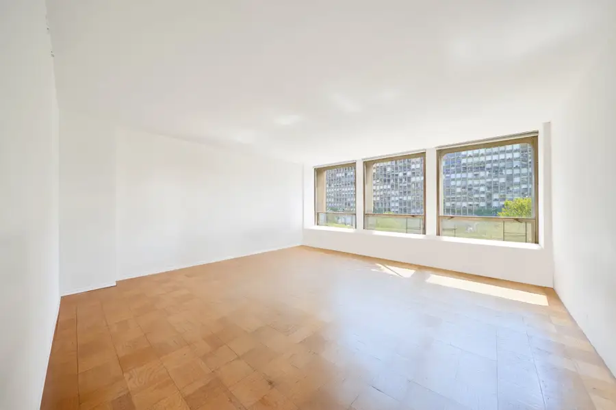 330 E 33rd Street #7N, Manhattan, NY 10016 - #2