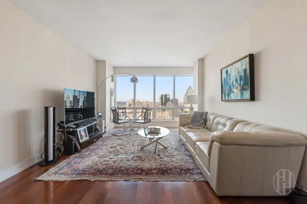 350 W 42nd Street #56C, Manhattan, NY 10036