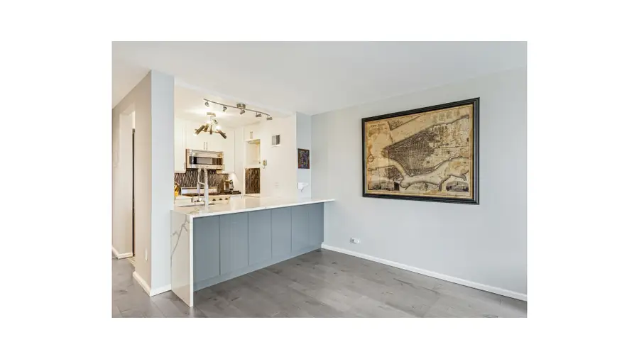 275 Greenwich Street #11D, Manhattan, NY 10007 - #3