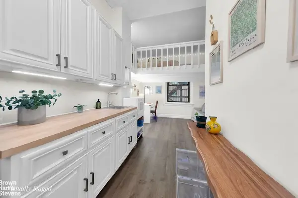 140 W 69th Street #61B, Manhattan, NY 10023