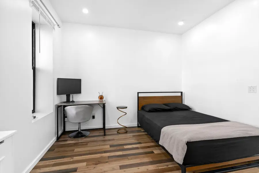 309 E Houston Street #4E, Manhattan, NY 10002 - #3