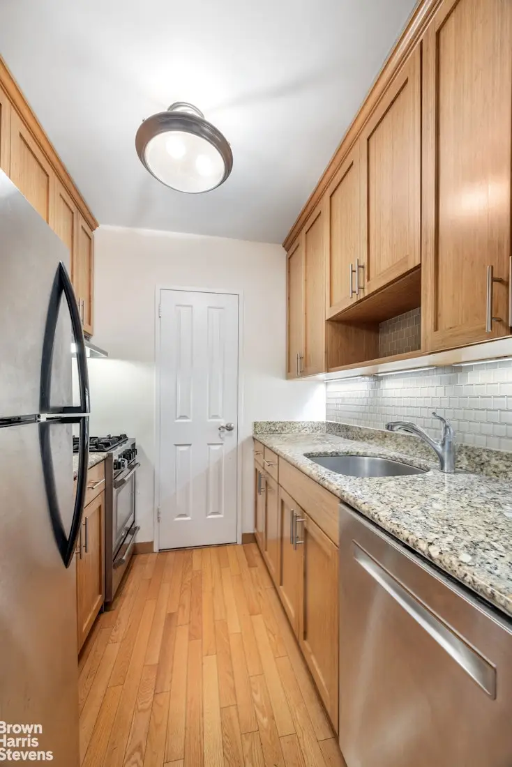 10 E End Avenue #12A, Manhattan, NY 10075 - #3