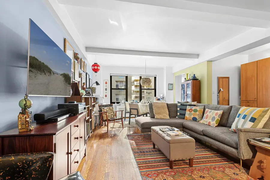 400 E 52nd Street #4B, Manhattan, NY 10022 - #2