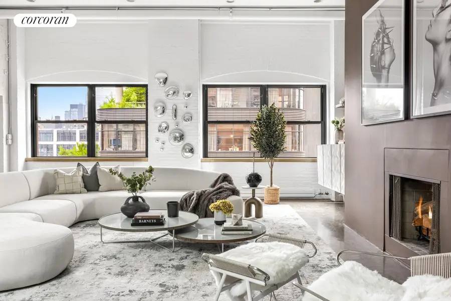 525 W 22nd Street #PHD, Manhattan, NY 10011 - #2