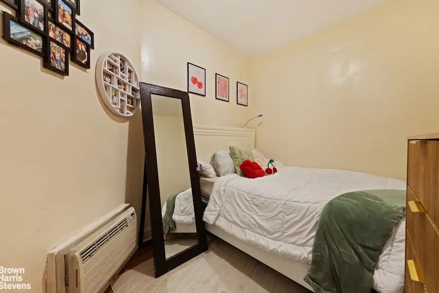 321 E 89th Street #2E, Manhattan, NY 10128 - #3