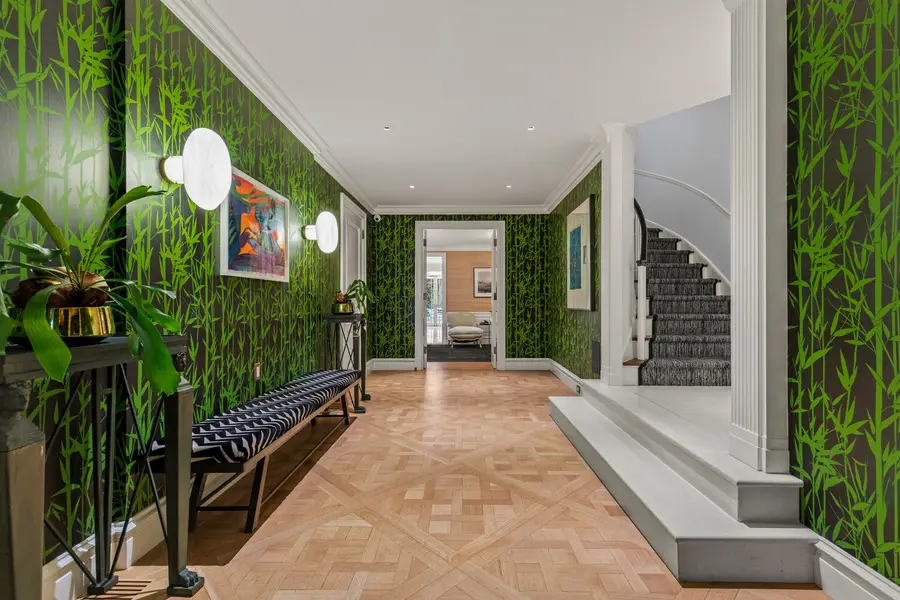 116 E 70th Street, Manhattan, NY 10021 - #2