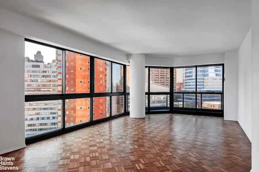 200 E 61st Street #17A, Manhattan, NY 10065 - #2