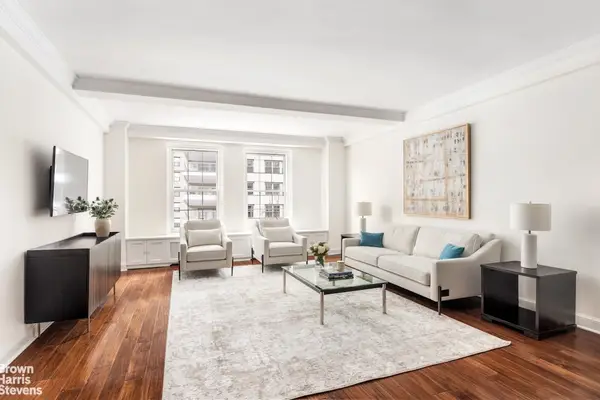 1 5th Avenue #3F, Manhattan, NY 10003