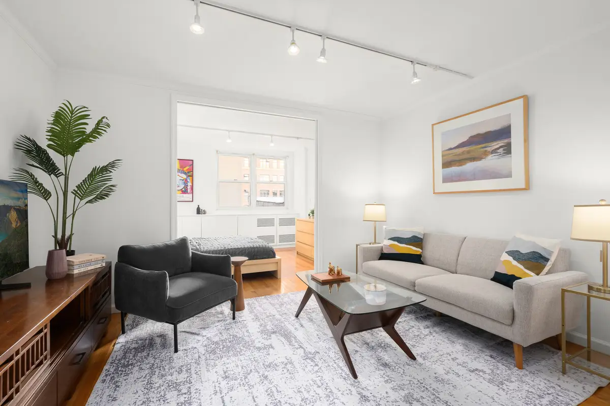 77 7th Avenue #7U, Manhattan, NY 10011 - #1