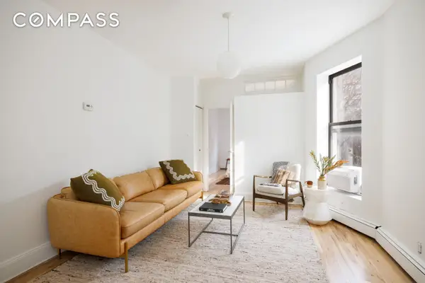 297 Classon Avenue #3R, Brooklyn, NY 11205