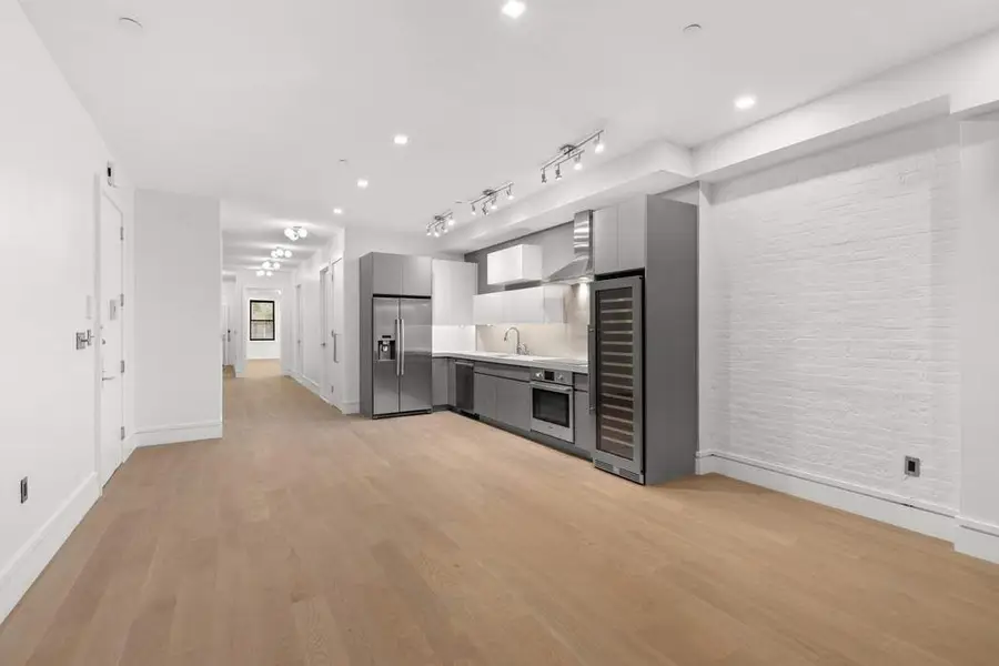 410 W 47th Street, Manhattan, NY 10036 - #3